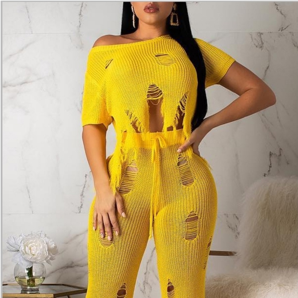 Knit two pc pant det